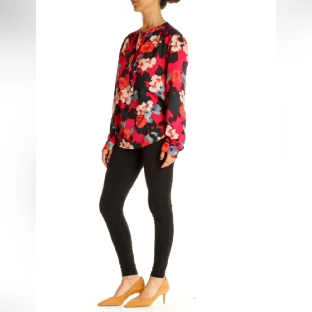 J.CREW  Pink Floral Print All Day Wear blouse  size M In excellent condition